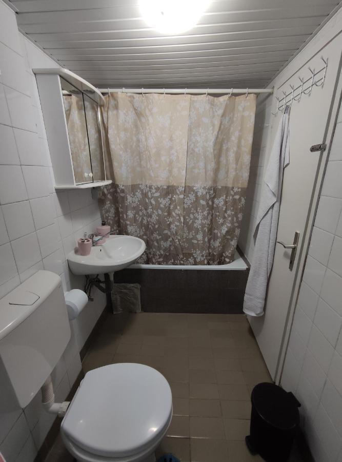 Charming & Spacious 2 Bedroom Apartment With A Gorgeous 8Th-Floor View Ohrid Bagian luar foto